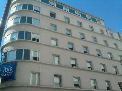 Ibis Budget La 19ème 2* Parigi