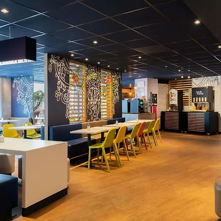 Ibis Budget La 19ème 2* Parigi